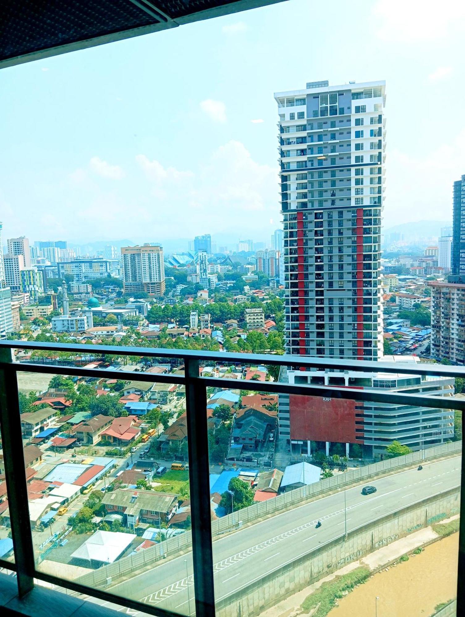 The Summer Suites At Kualalumpur Kuala Lumpur Bagian luar foto
